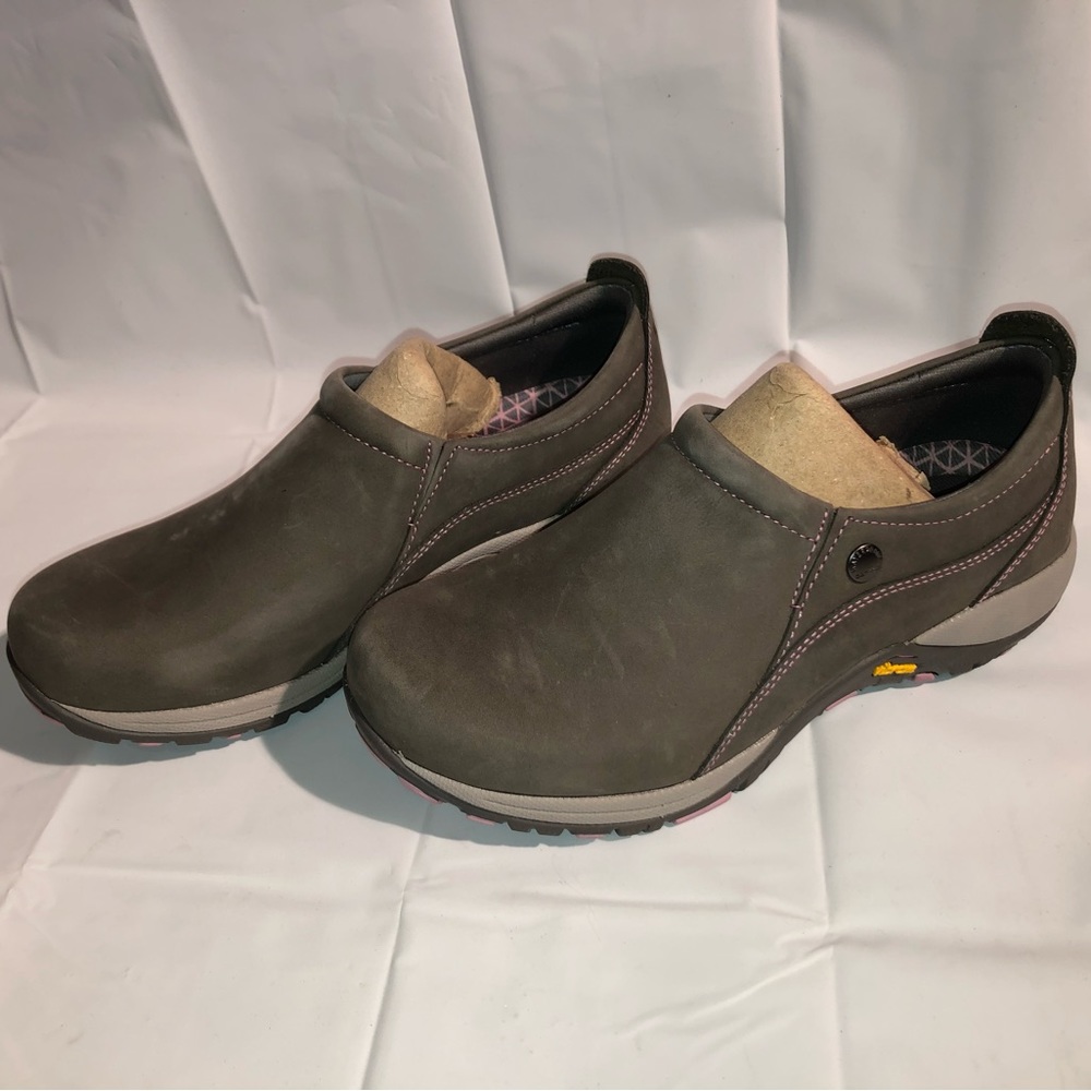 Dansko Vibram Women's Shoe Size 37 US Size 6.5